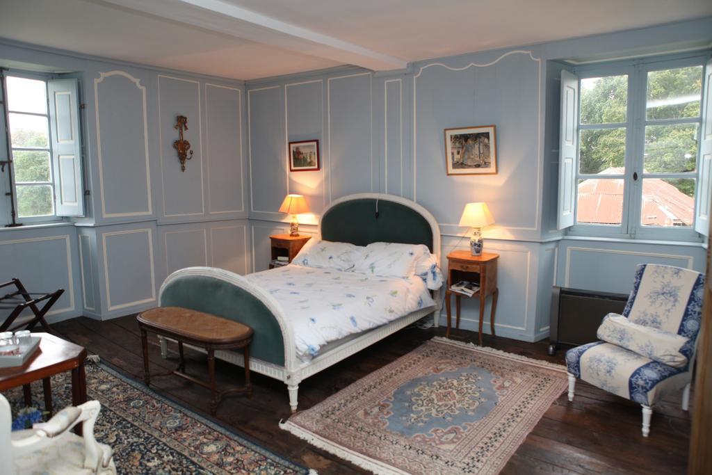 Manoir De Belle-Noe Bed & Breakfast Dol-de-Bretagne Cameră foto