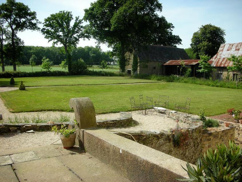 Manoir De Belle-Noe Bed & Breakfast Dol-de-Bretagne Exterior foto
